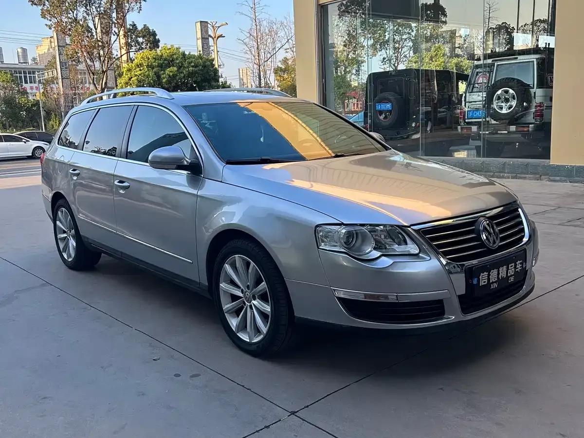 2011 Passat 2.0T Touring Luxury Edition — миниатюра 2