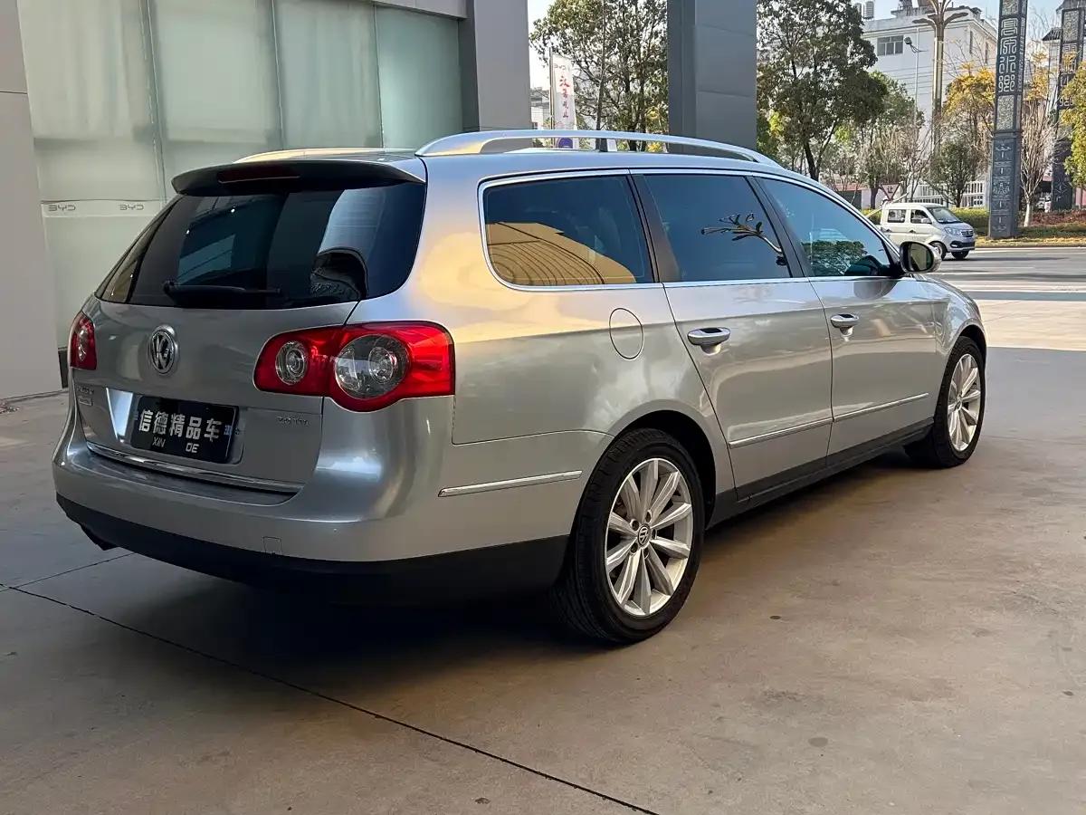 2011 Passat 2.0T Touring Luxury Edition — миниатюра 7