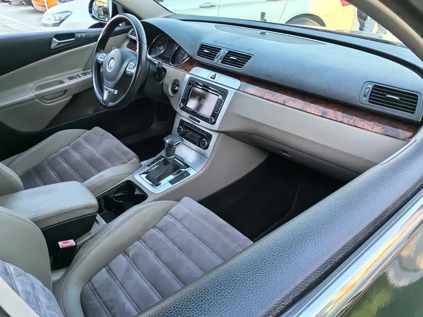 2011 Passat 2.0T Touring Comfort Edition — миниатюра 17