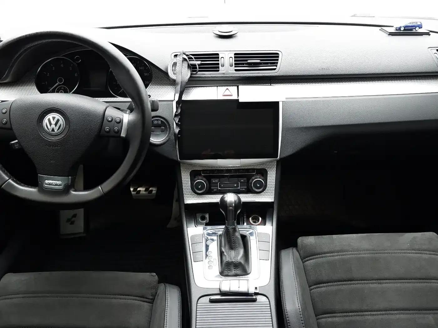 2008 Passat R36 Touring Edition — миниатюра 9