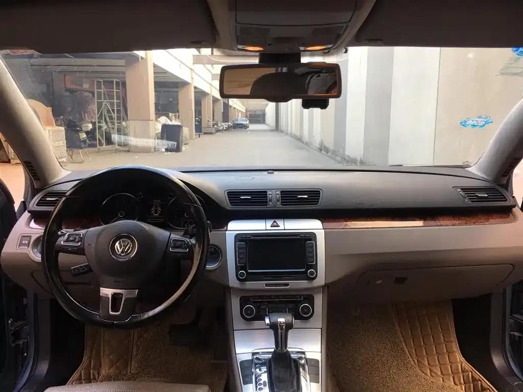 2011 Passat 2.0T Touring Luxury Edition — миниатюра 11