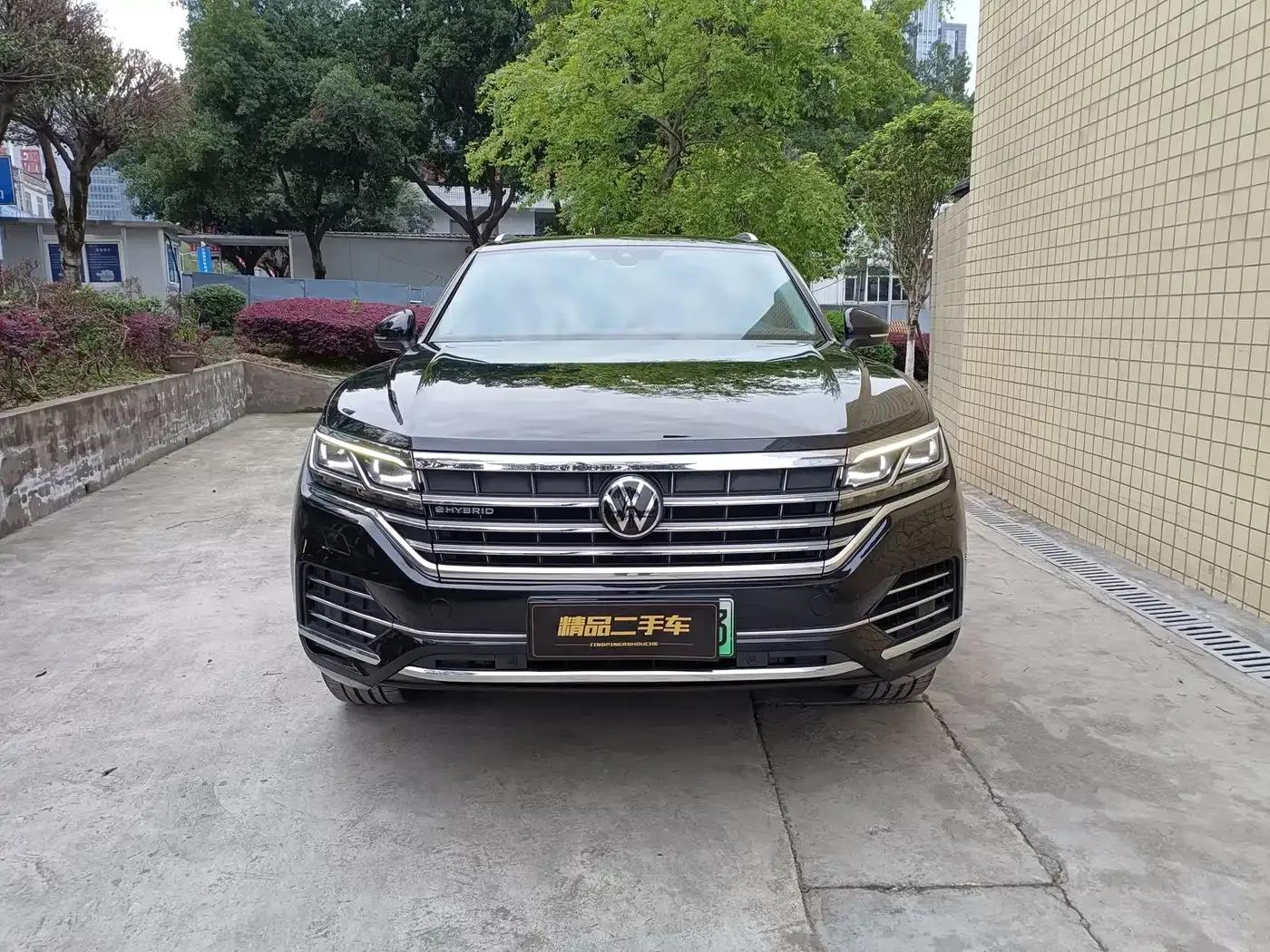 Touareg eHybrid 2021 — миниатюра 2