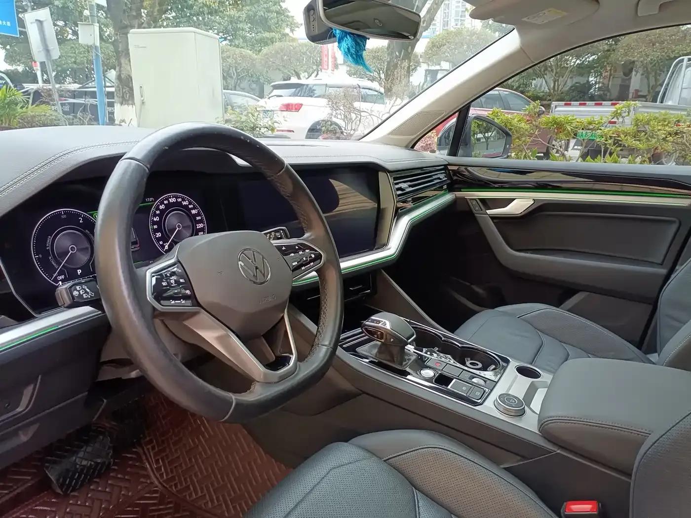 Touareg eHybrid 2021 — миниатюра 8