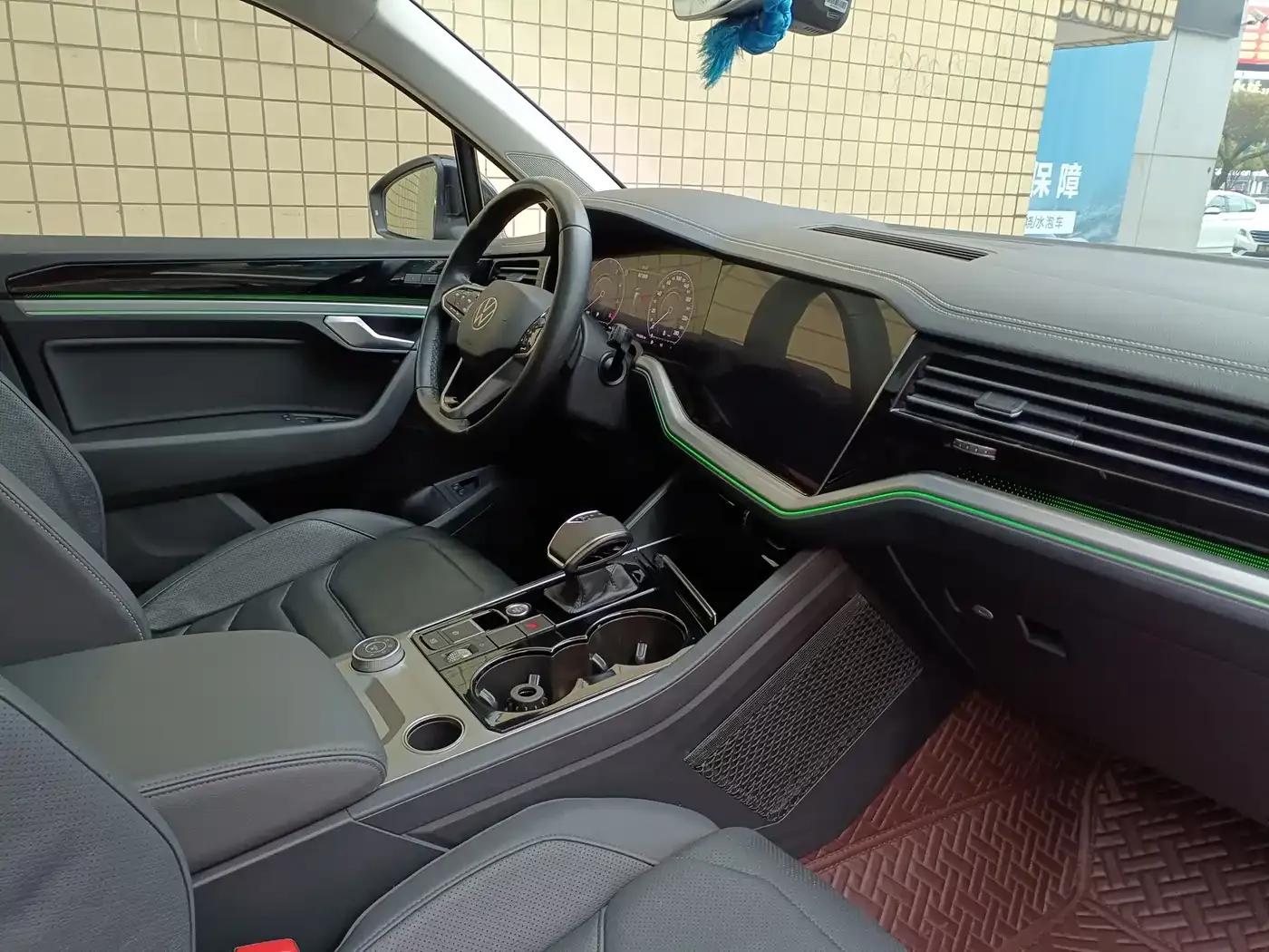Touareg eHybrid 2021 — миниатюра 9