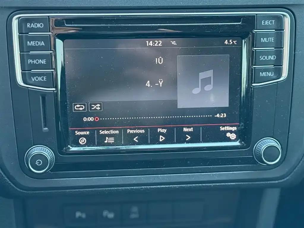 2016 Caddy 1.4L Manual — миниатюра 24