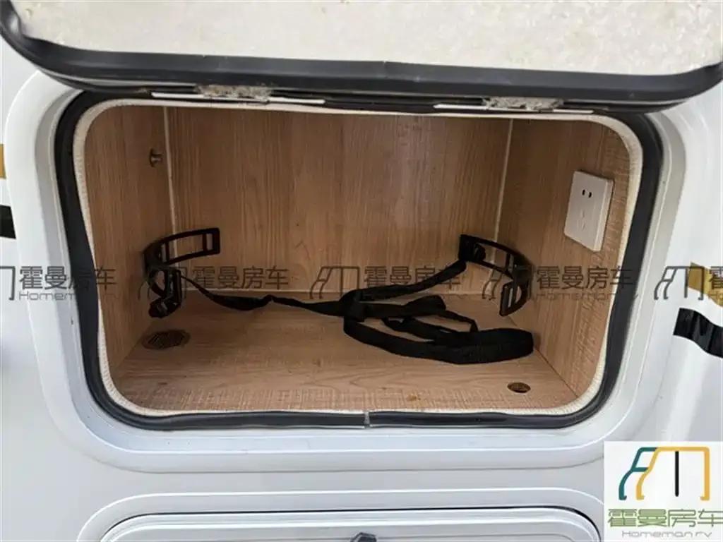 SAIC MAXUS V80C Motorhome 2020 Model 2.5T Diesel Version — миниатюра 20