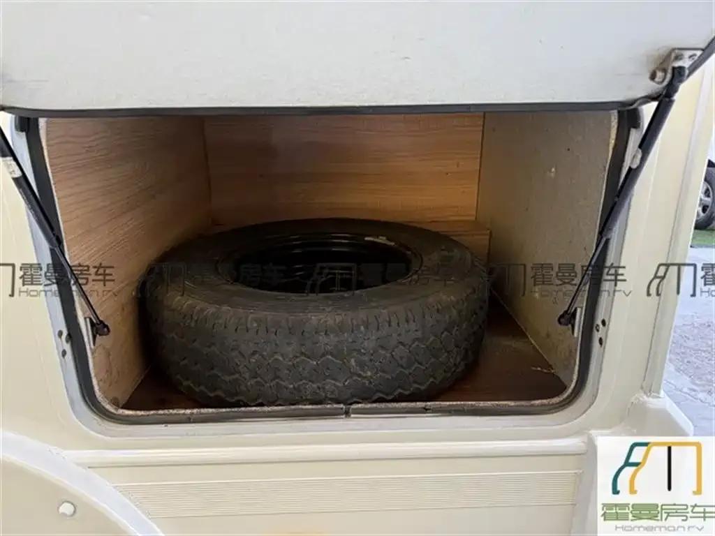 SAIC MAXUS V80C Motorhome 2020 Model 2.5T Diesel Version — миниатюра 21