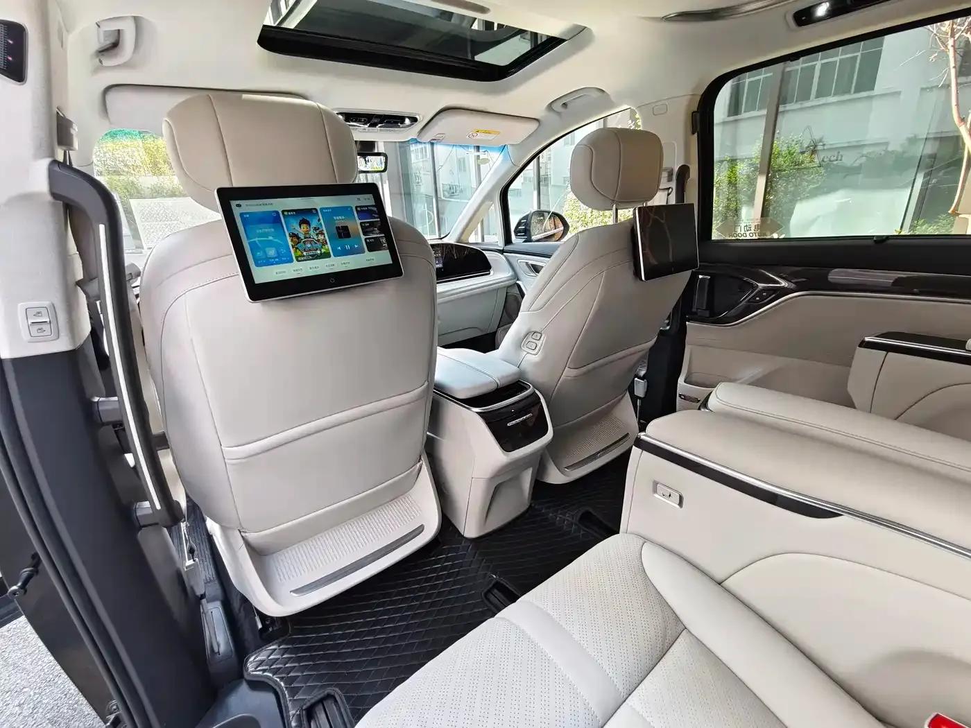 Everyone 9 2024 Super Hybrid Long Range Mountain Edition 7-Seater — миниатюра 11