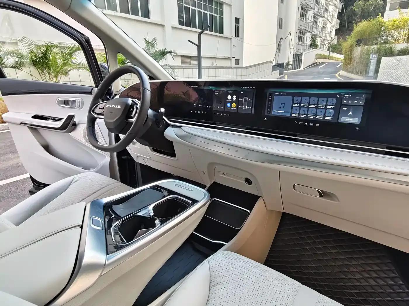 Everyone 9 2024 Super Hybrid Long Range Mountain Edition 7-Seater — миниатюра 15