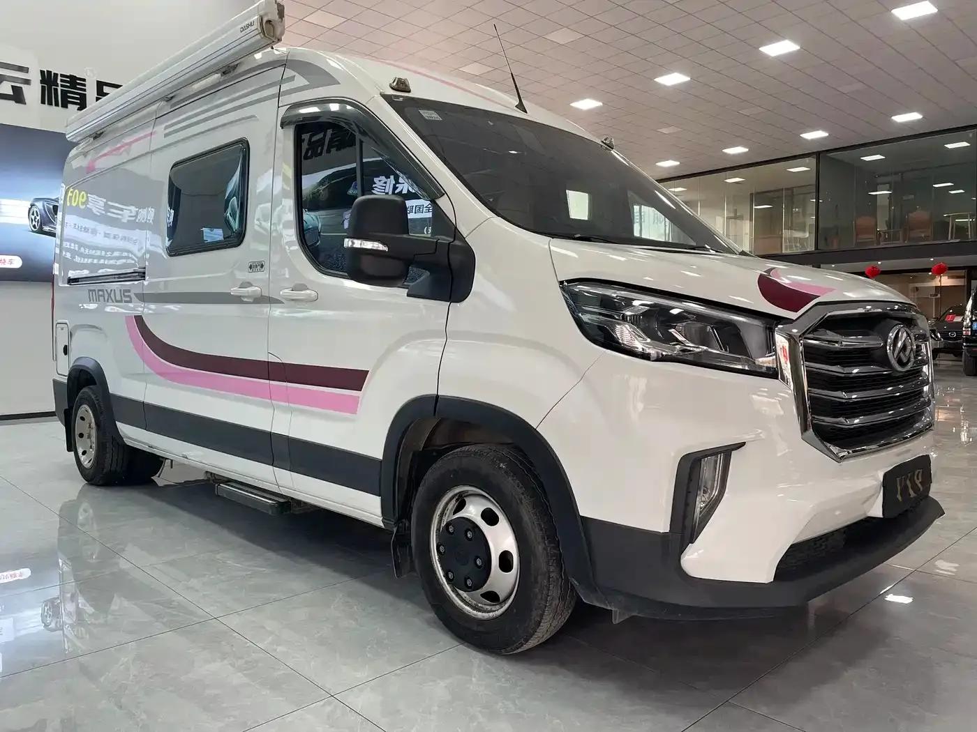 SAIC MAXUS V90 Motorhome 2021 Model 2.0T Traveler V90 Self-propelled Class B Motorhome Flagship Edition — миниатюра 2