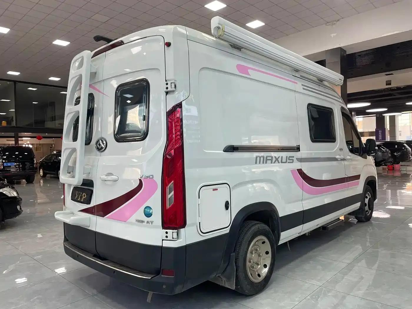 SAIC MAXUS V90 Motorhome 2021 Model 2.0T Traveler V90 Self-propelled Class B Motorhome Flagship Edition — миниатюра 4