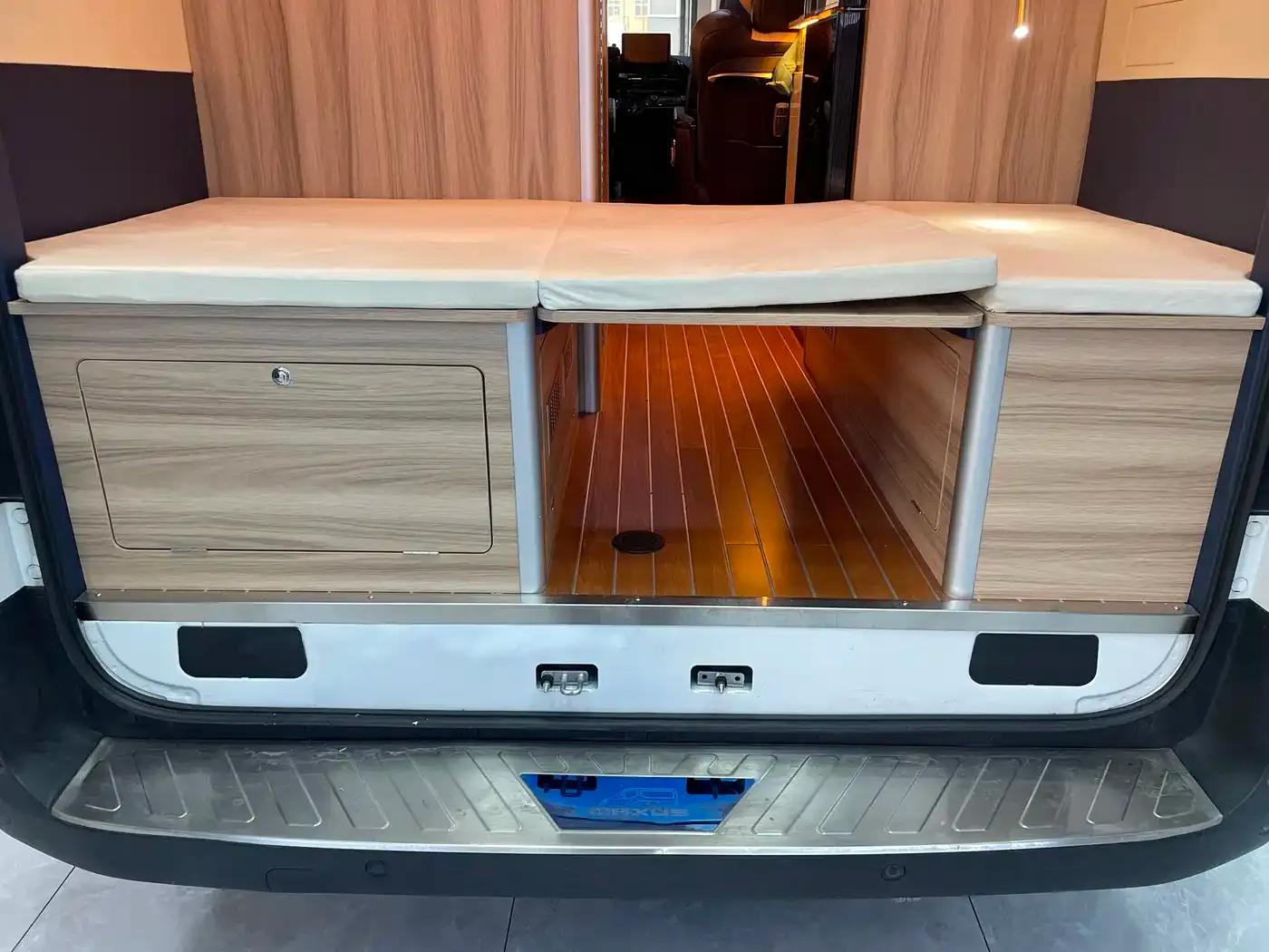 SAIC MAXUS V90 Motorhome 2021 Model 2.0T Traveler V90 Self-propelled Class B Motorhome Flagship Edition — миниатюра 32
