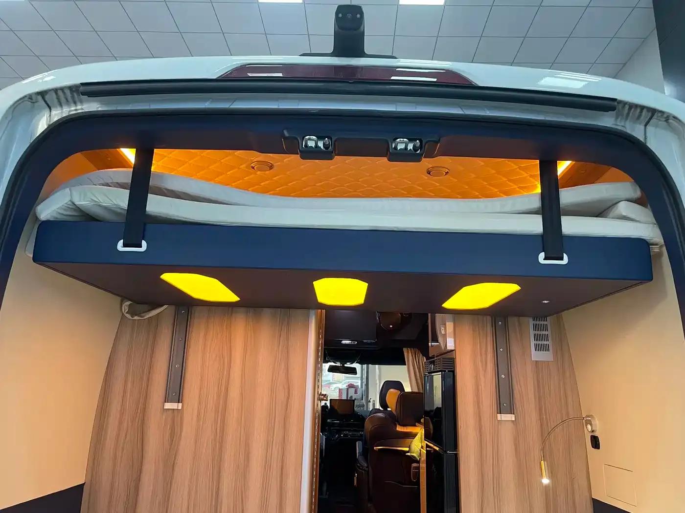 SAIC MAXUS V90 Motorhome 2021 Model 2.0T Traveler V90 Self-propelled Class B Motorhome Flagship Edition — миниатюра 33