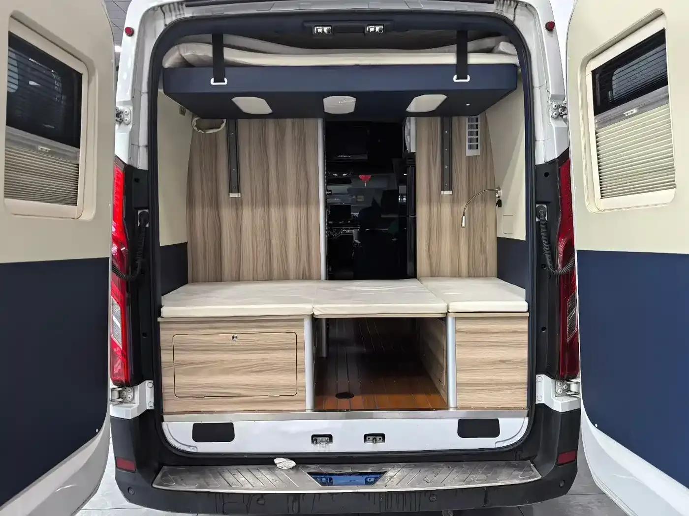 SAIC MAXUS V90 Motorhome 2021 Model 2.0T Traveler V90 Self-propelled Class B Motorhome Flagship Edition — миниатюра 45