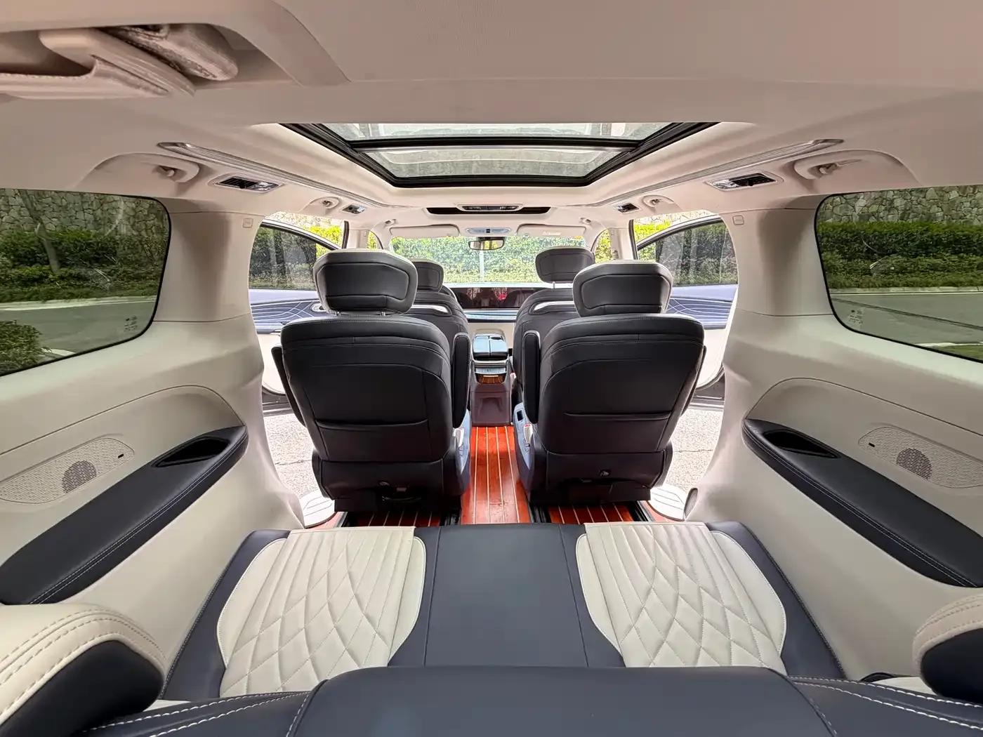 Maxus G90 2022 2.0T Nebula 7-seater Edition — миниатюра 13