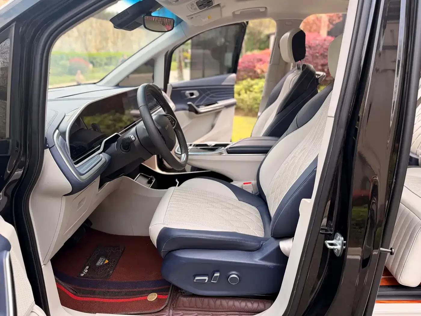 Maxus G90 2022 2.0T Nebula 7-seater Edition — миниатюра 36