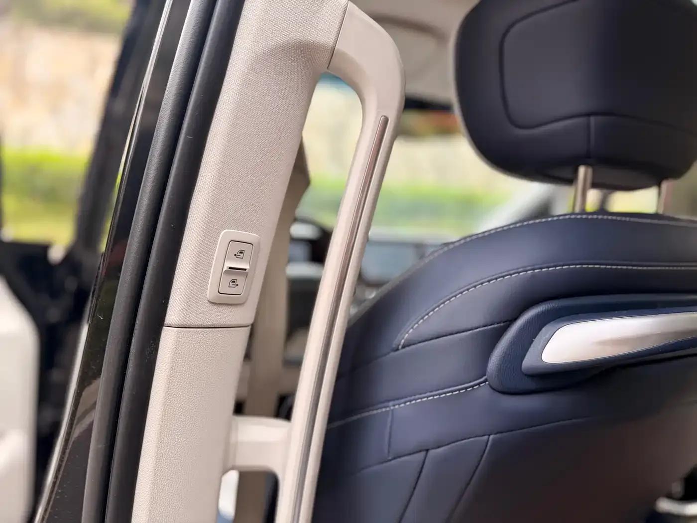 Maxus G90 2022 2.0T Nebula 7-seater Edition — миниатюра 47