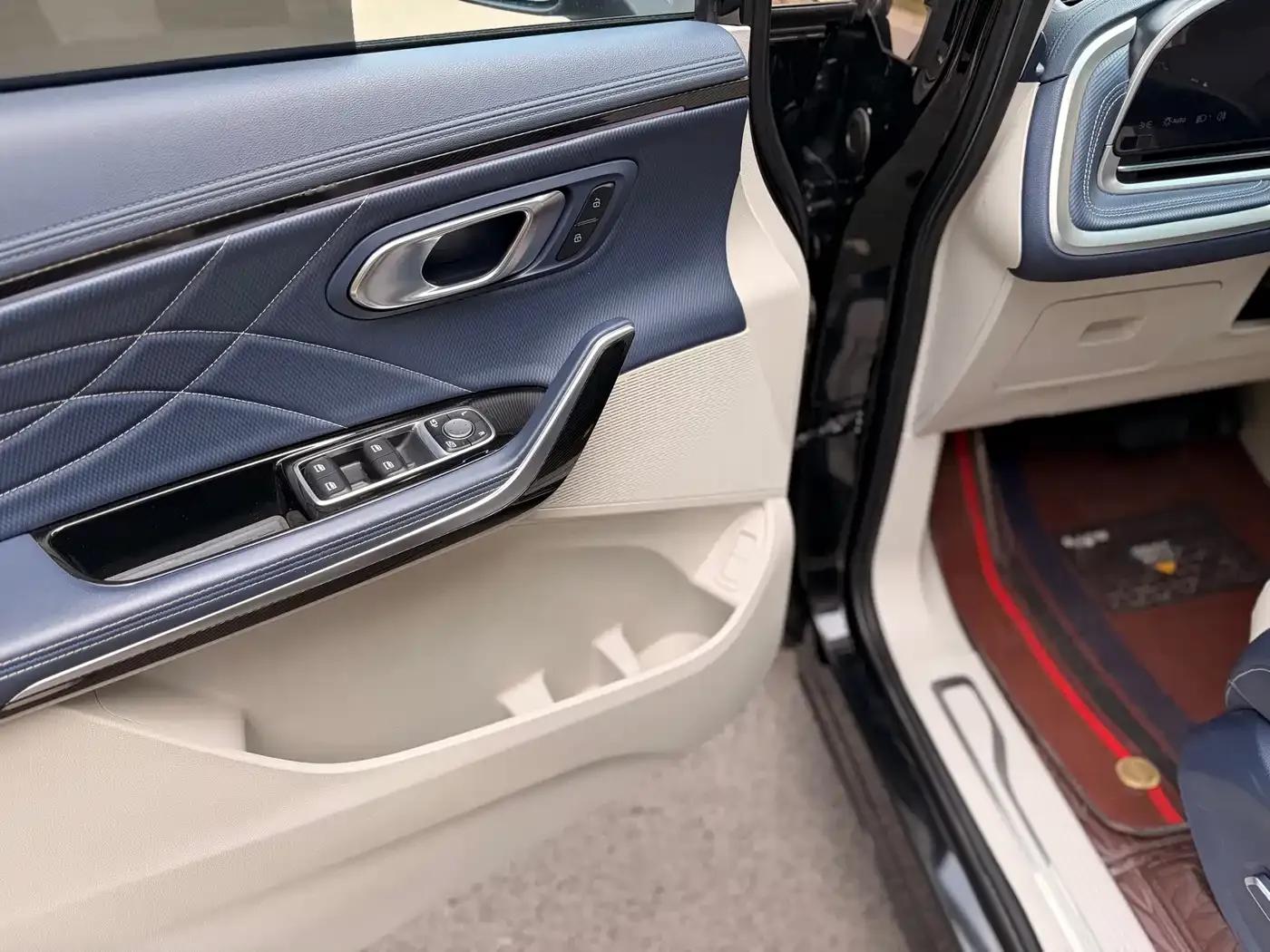 Maxus G90 2022 2.0T Nebula 7-seater Edition — миниатюра 10