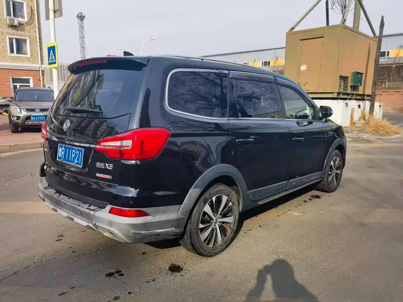 Jingyi X6 2017 Enjoy Series 1.5T CVT Luxury — миниатюра 6