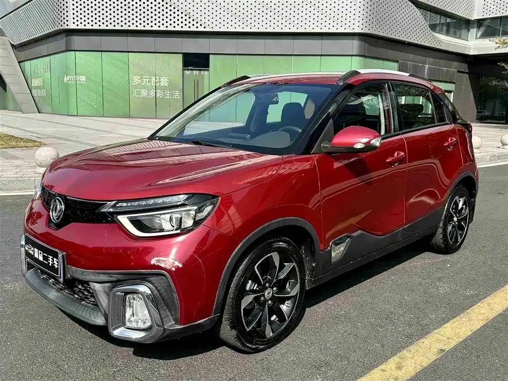 Dongfeng Fengshen AX4 2017 1.6L DCT Trendy Edition — миниатюра 1