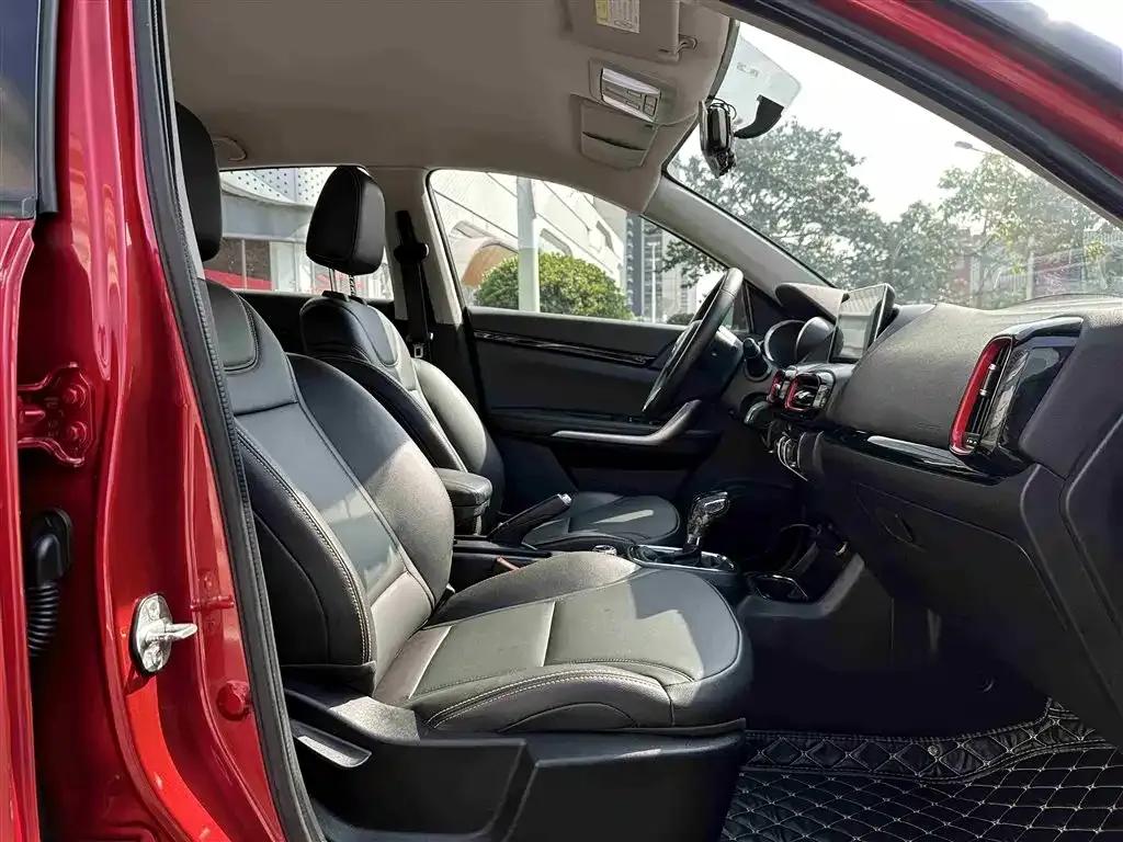 Dongfeng Fengshen AX4 2017 1.6L DCT Trendy Edition — миниатюра 6