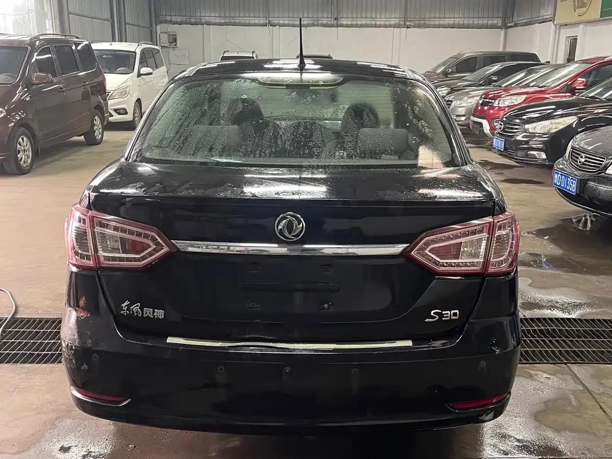 Dongfeng Fengshen S30 2014 Model 1.5L Automatic Premium Edition — миниатюра 6