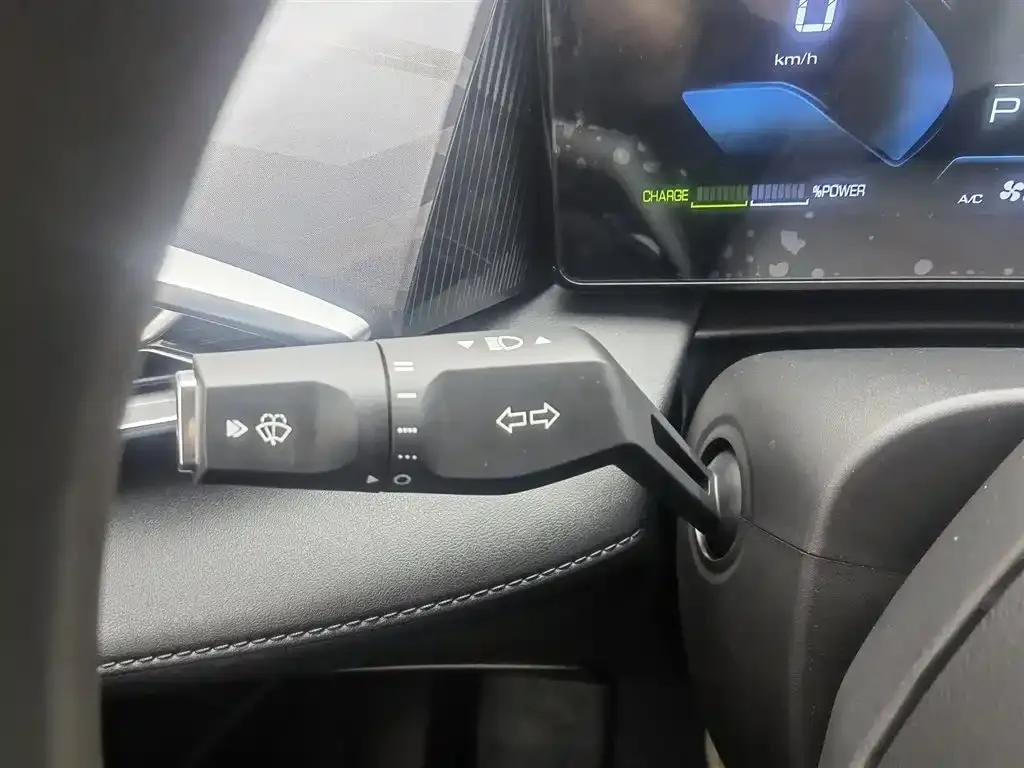 Dongfeng Fengshen L7X 2026 Model 530km Luxury Edition — миниатюра 21