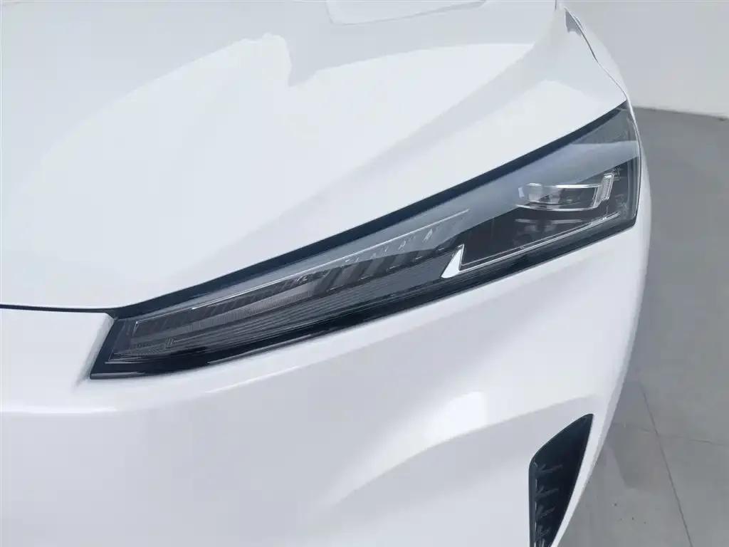 Dongfeng Fengshen L7X 2026 Model 530km Luxury Edition — миниатюра 7