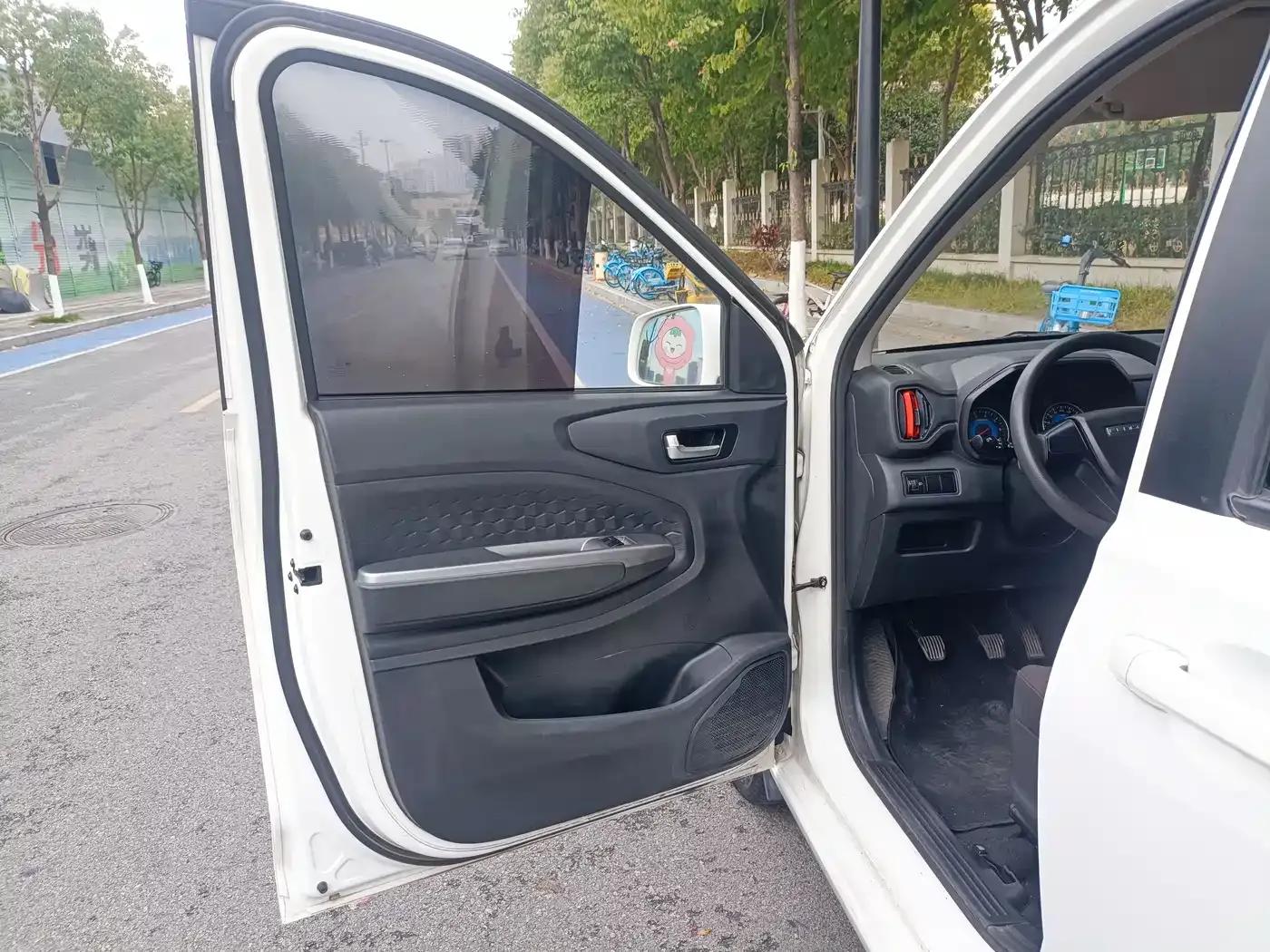 Fengguang 380 2022 Model 1.5L Comfort Passenger Bus with Leaf Springs, 7 Seats — миниатюра 24