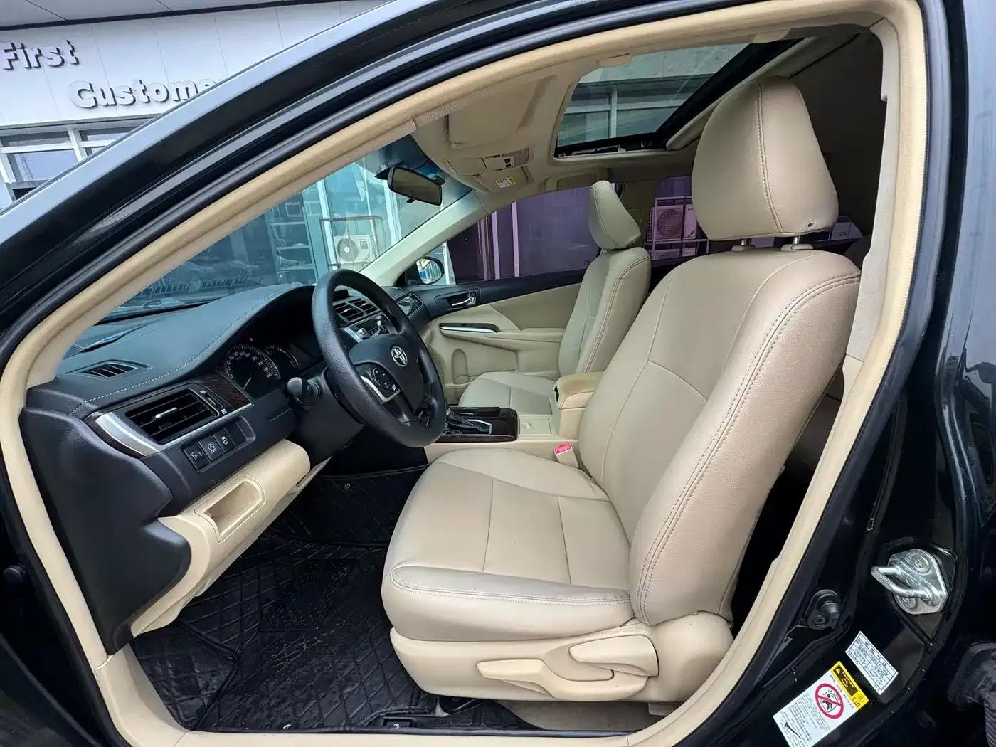 Camry 2016 2.0E 10th Anniversary Elite Edition — миниатюра 7