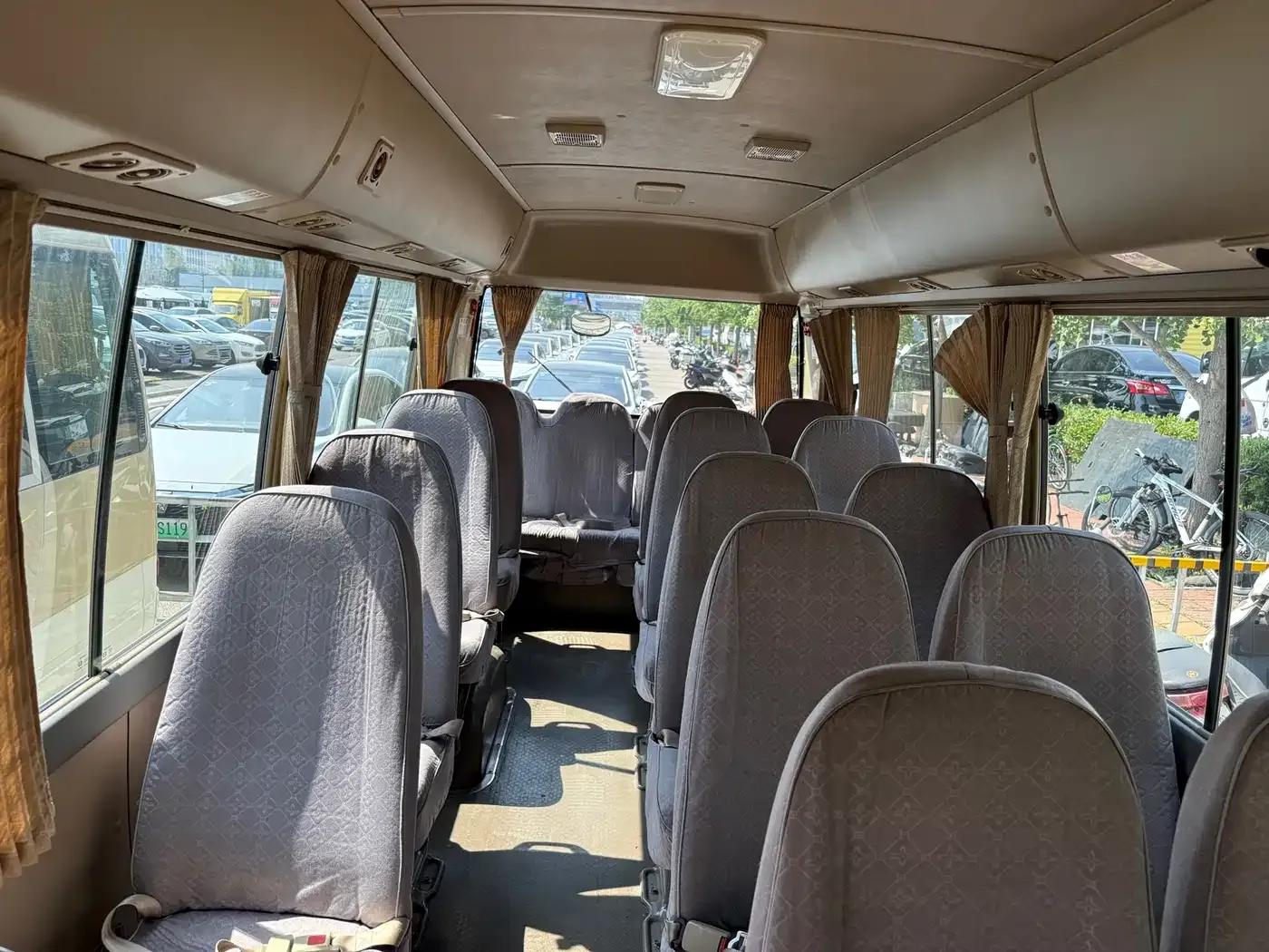 2007 Toyota Coaster 2.7L Gasoline Premium Upgrade Edition (23 Seats) — миниатюра 6
