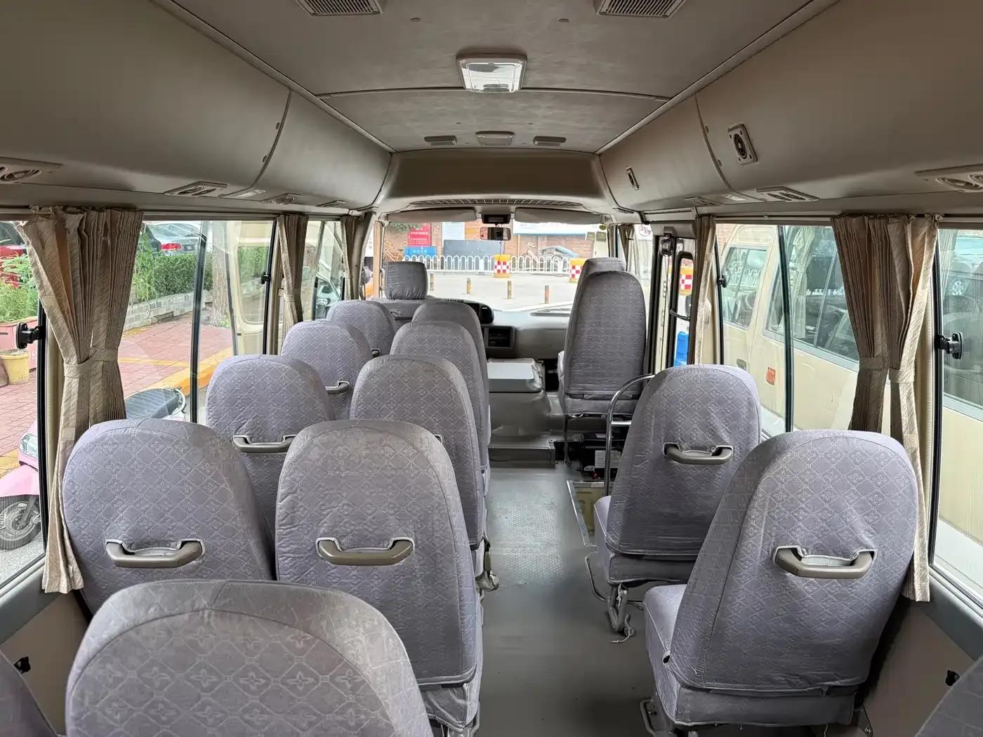 2007 Toyota Coaster 2.7L Gasoline Premium Upgrade Edition (23 Seats) — миниатюра 10