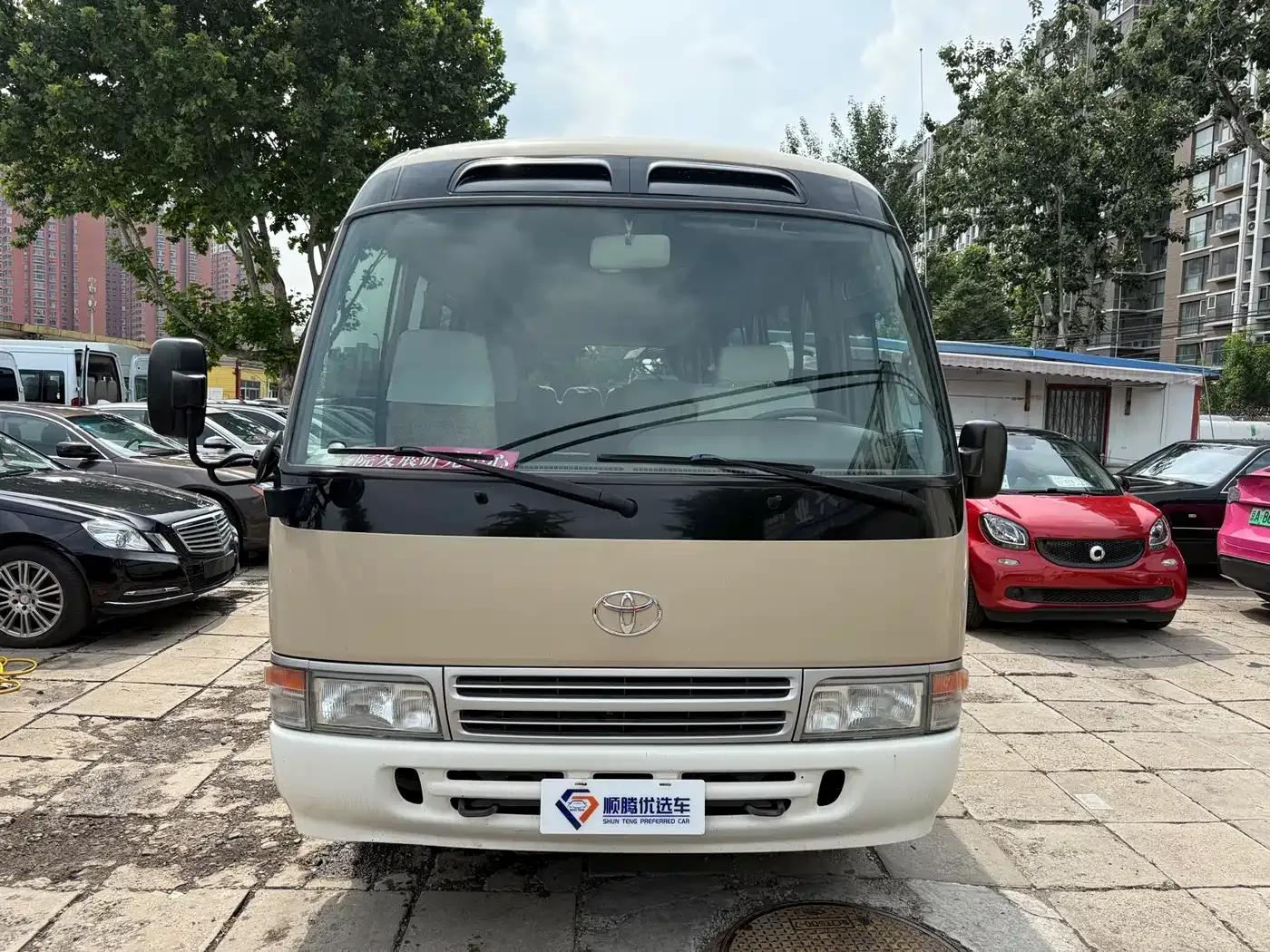 2007 Toyota Coaster 2.7L Gasoline Luxury Edition (23 Seats) — миниатюра 2