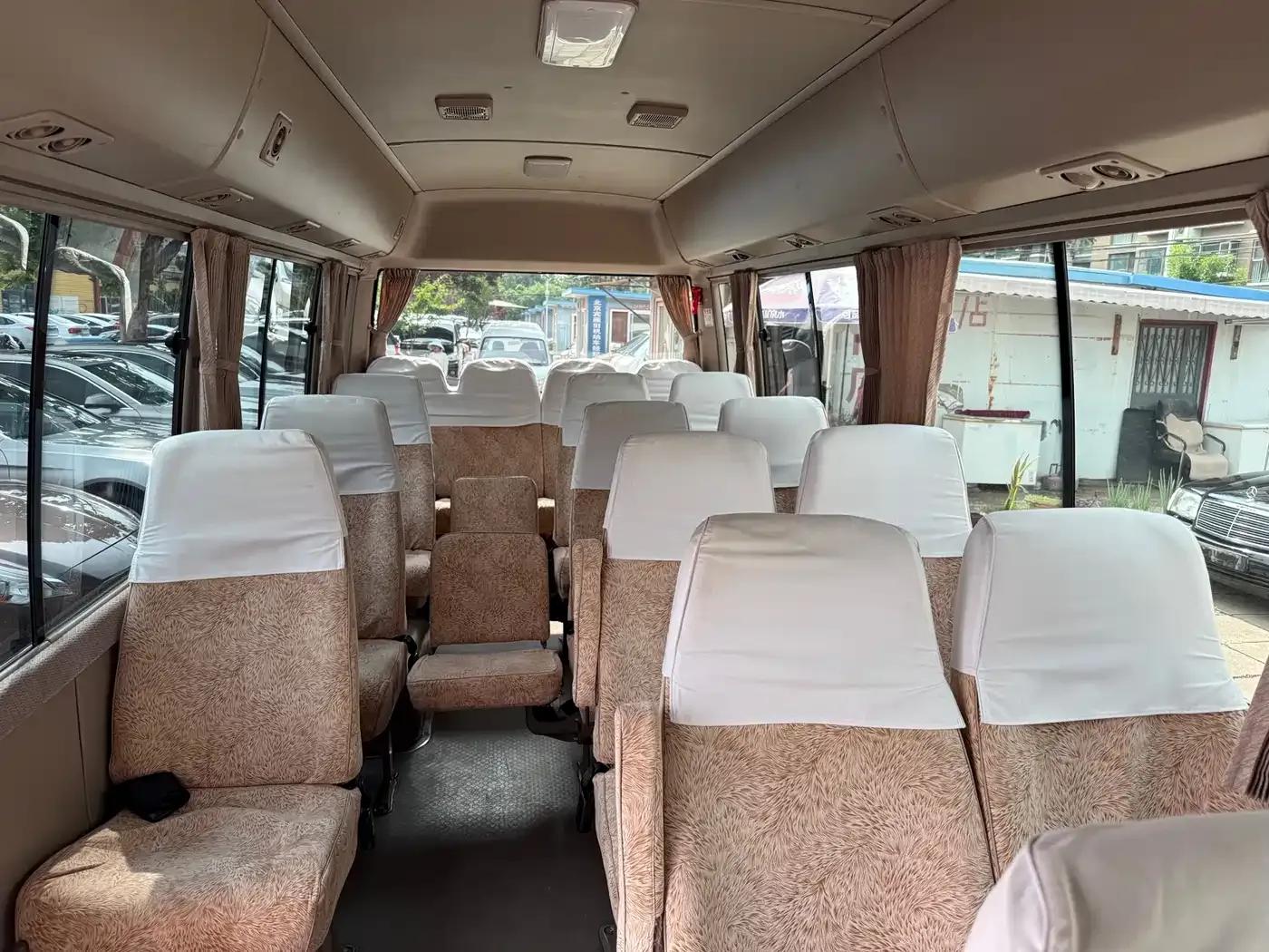 2007 Toyota Coaster 2.7L Gasoline Luxury Edition (23 Seats) — миниатюра 21