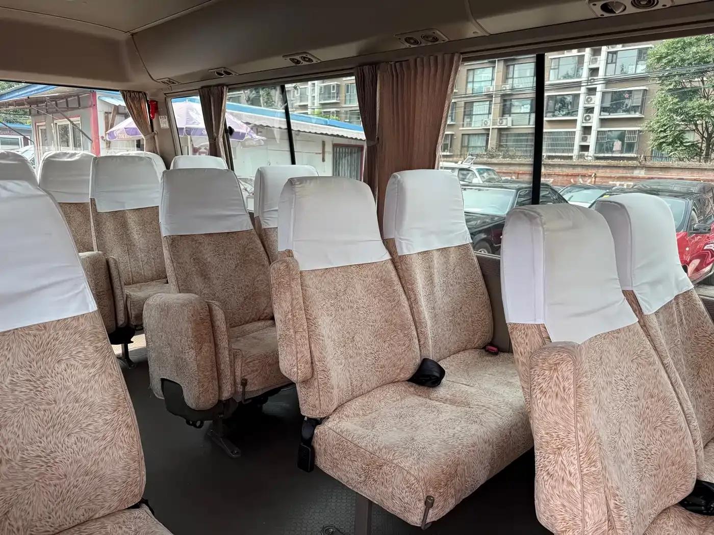2007 Toyota Coaster 2.7L Gasoline Luxury Edition (23 Seats) — миниатюра 25