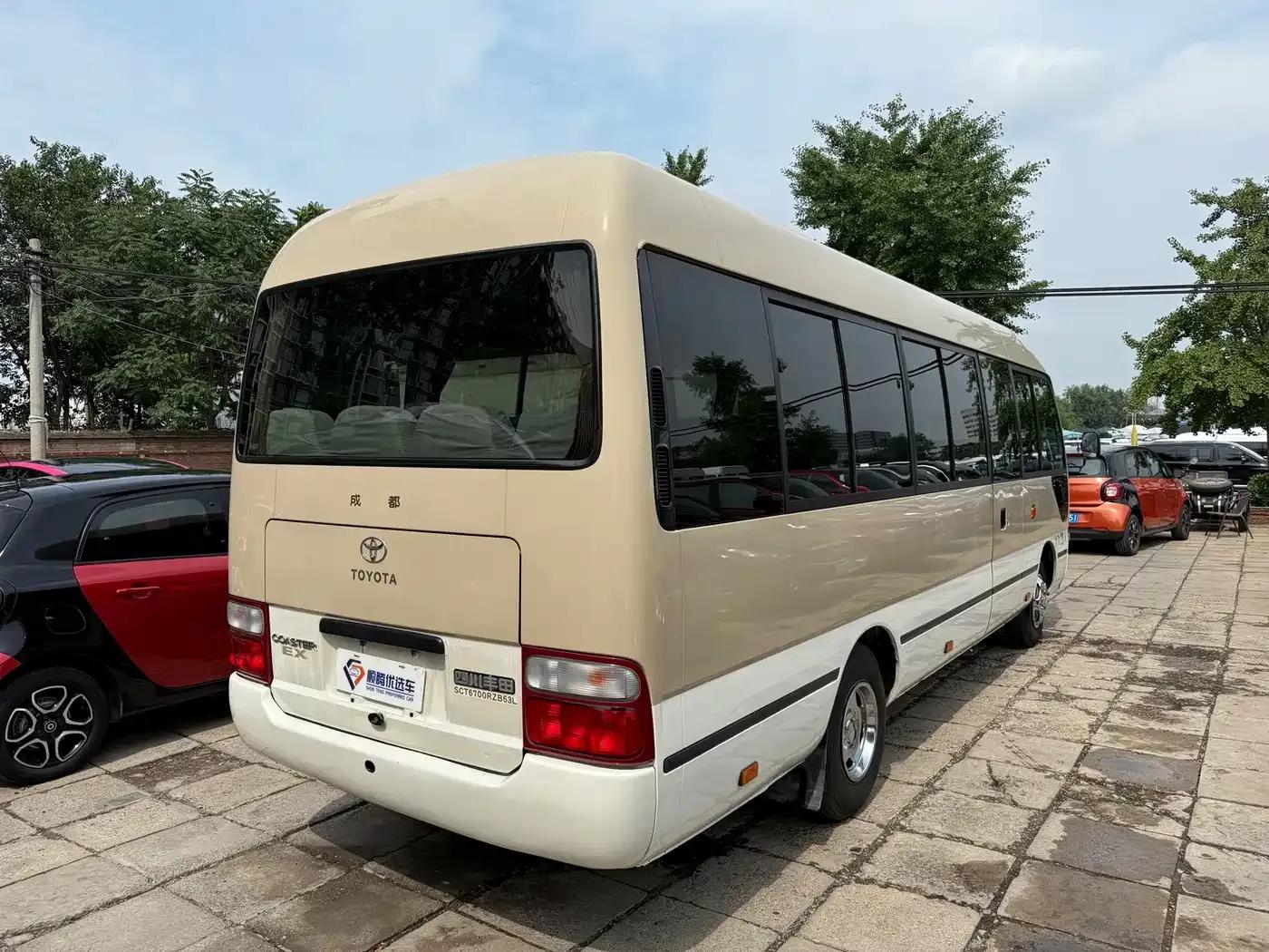 2007 Toyota Coaster 2.7L Gasoline Luxury Edition (23 Seats) — миниатюра 4