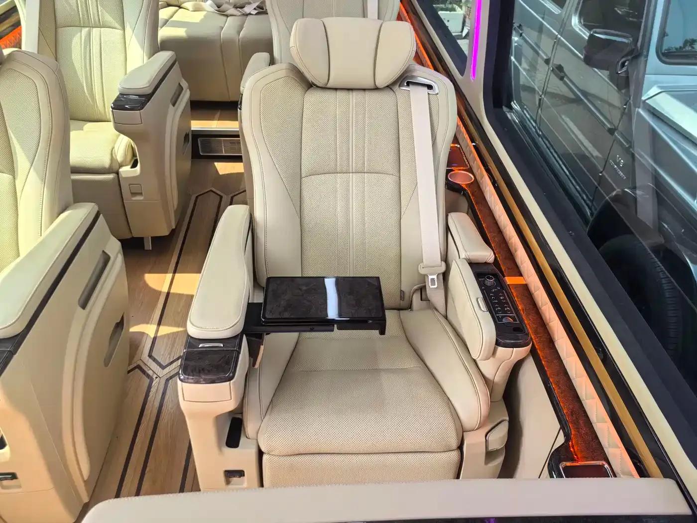 2019 Toyota Coaster 4.0L Luxury SUV GRB53L-ZCMEK 20-seater 9GR — миниатюра 11