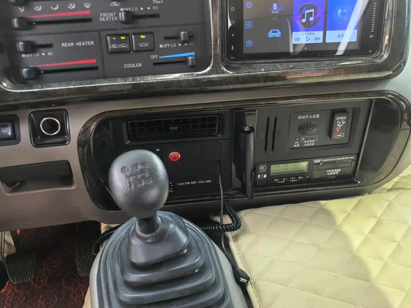 2019 Toyota Coaster 4.0L Luxury SUV GRB53L-ZCMEK 20-seater 9GR — миниатюра 6