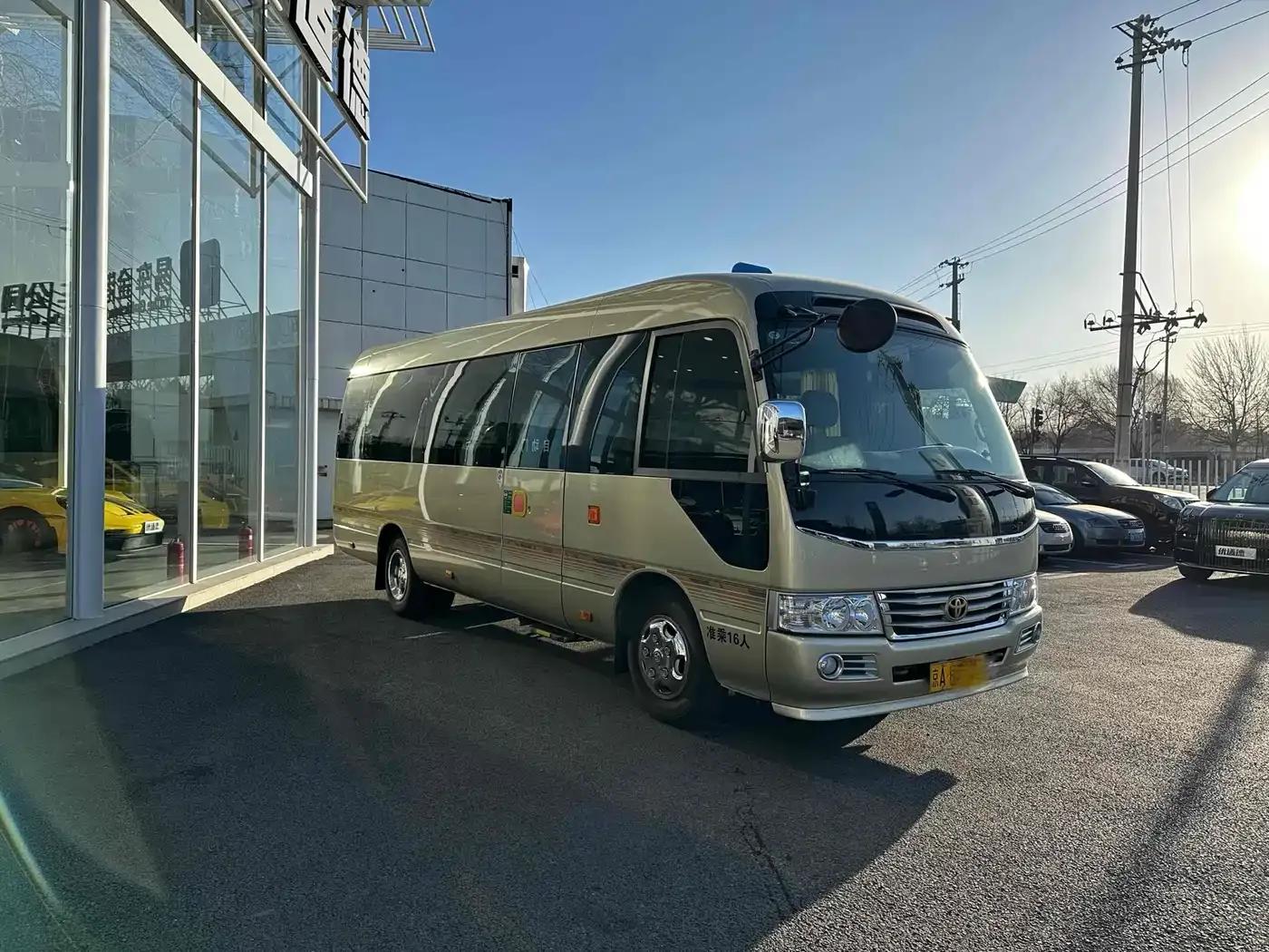 2015 Toyota Coaster 4.0L Premium Model GRB53L-ZCMSK 20-seater — миниатюра 2