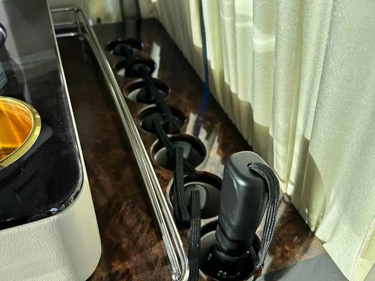 2015 Toyota Coaster 4.0L Premium Model GRB53L-ZCMSK 20-seater — миниатюра 14