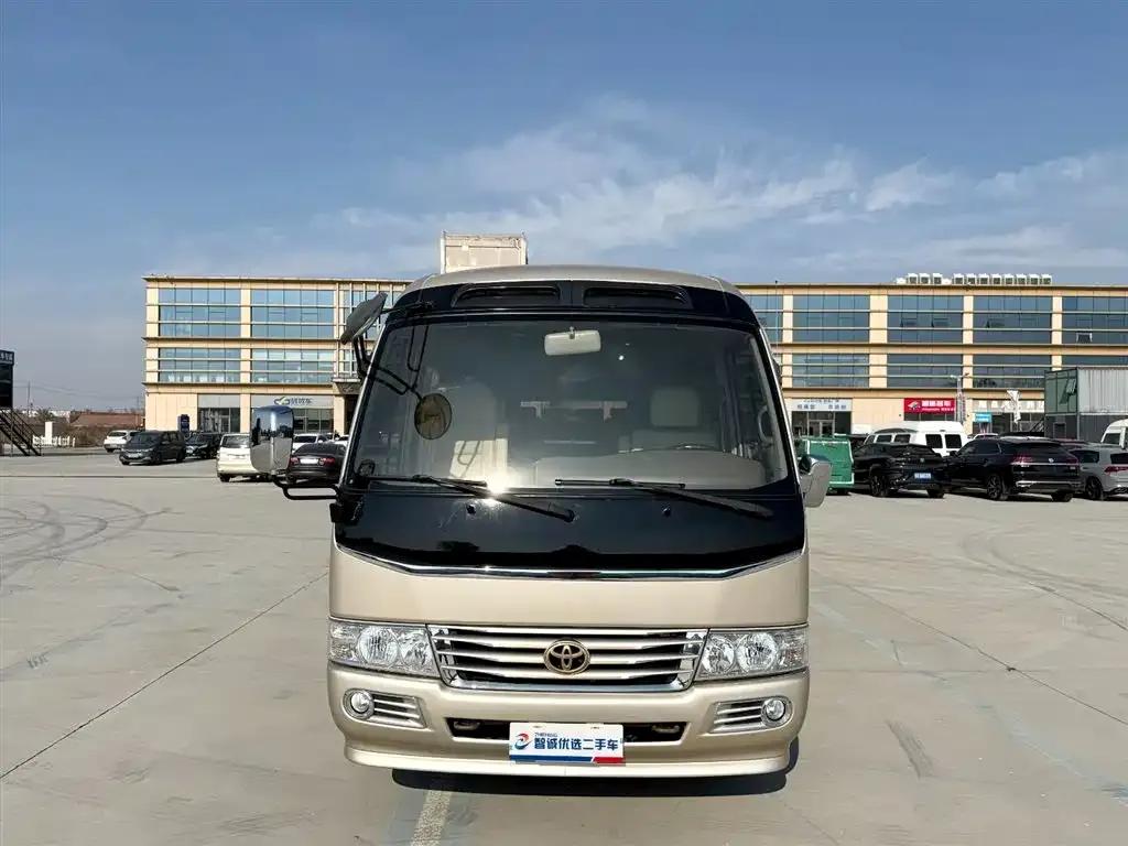 2015 Toyota Coaster 4.0L Luxury SUV GRB53L-ZCMEK 20-seater — миниатюра 2