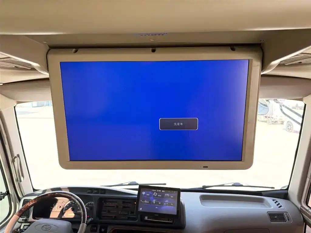 2015 Toyota Coaster 4.0L Luxury SUV GRB53L-ZCMEK 20-seater — миниатюра 18