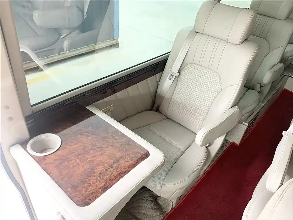2015 Toyota Coaster 4.0L Manual — миниатюра 15