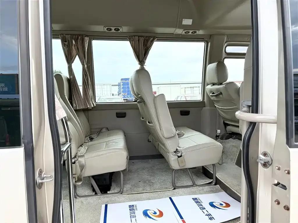 2007 Toyota Coaster 2.7L Gasoline Premium Edition (20 Seats) — миниатюра 12