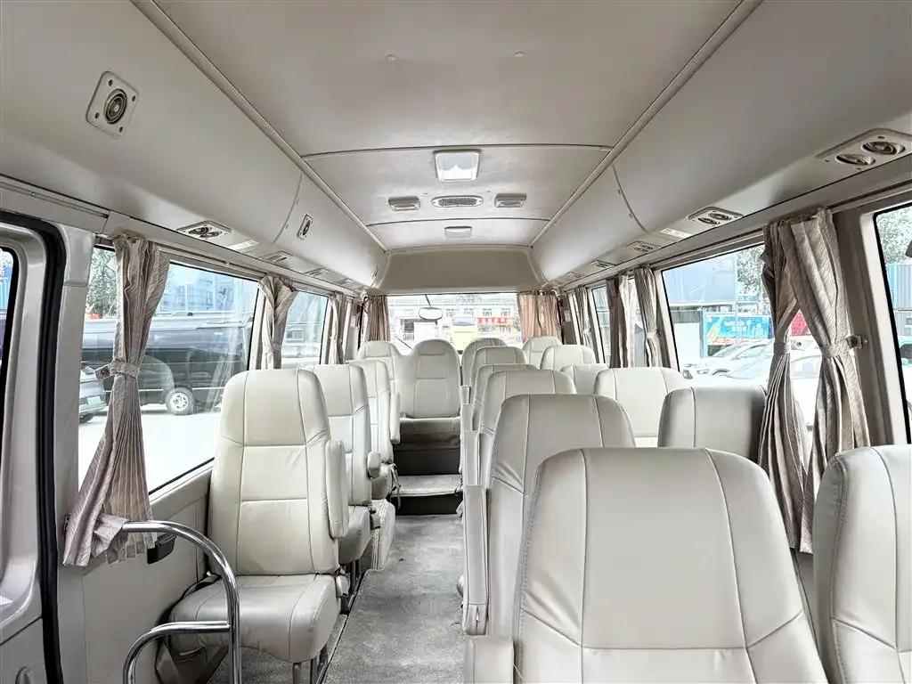 2007 Toyota Coaster 2.7L Gasoline Premium Edition (20 Seats) — миниатюра 10