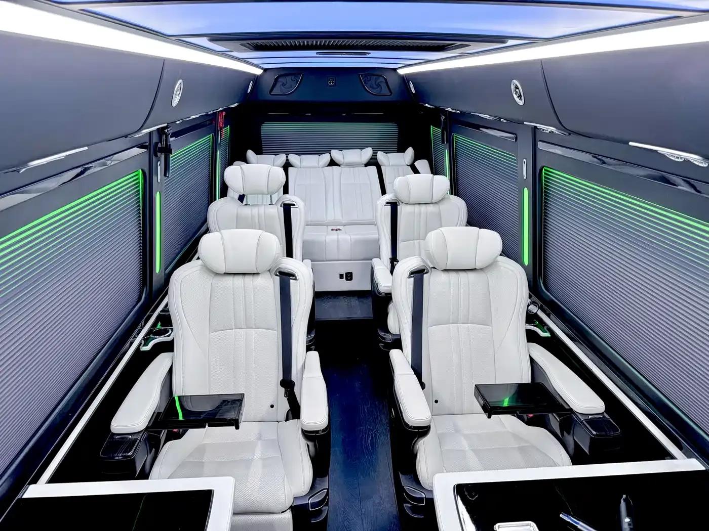 2023 Toyota Coaster 4.0L Manual — миниатюра 37