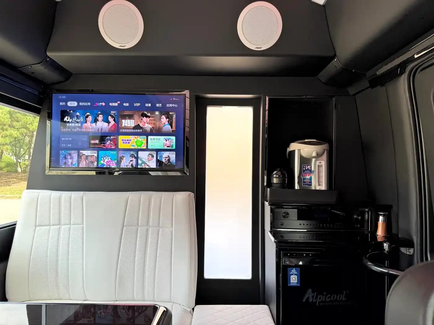 2018 Toyota Coaster 4.0L Manual — миниатюра 22