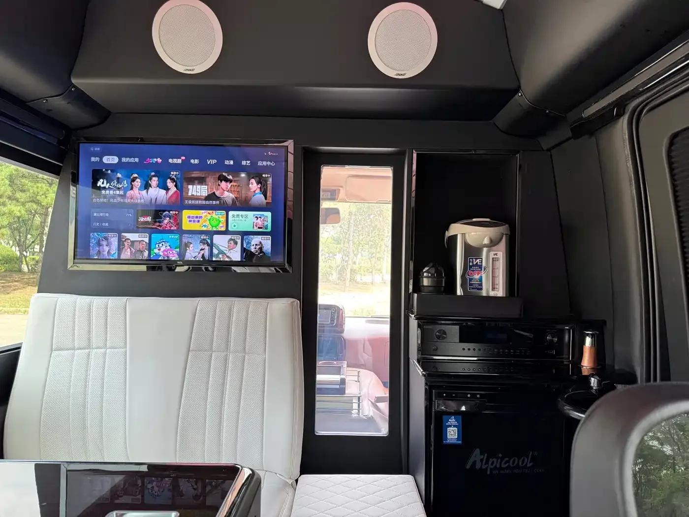 2018 Toyota Coaster 4.0L Manual — миниатюра 23