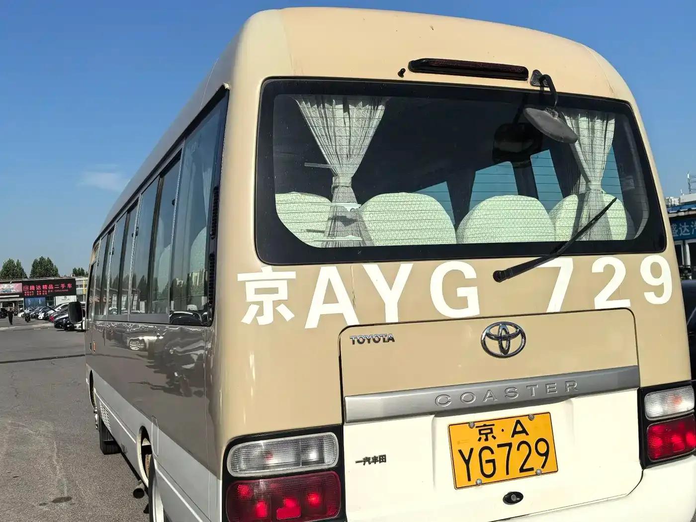 2015 Toyota Coaster 2.7L Premium Model TRB53L-ZCMSK 20-Seater — миниатюра 6