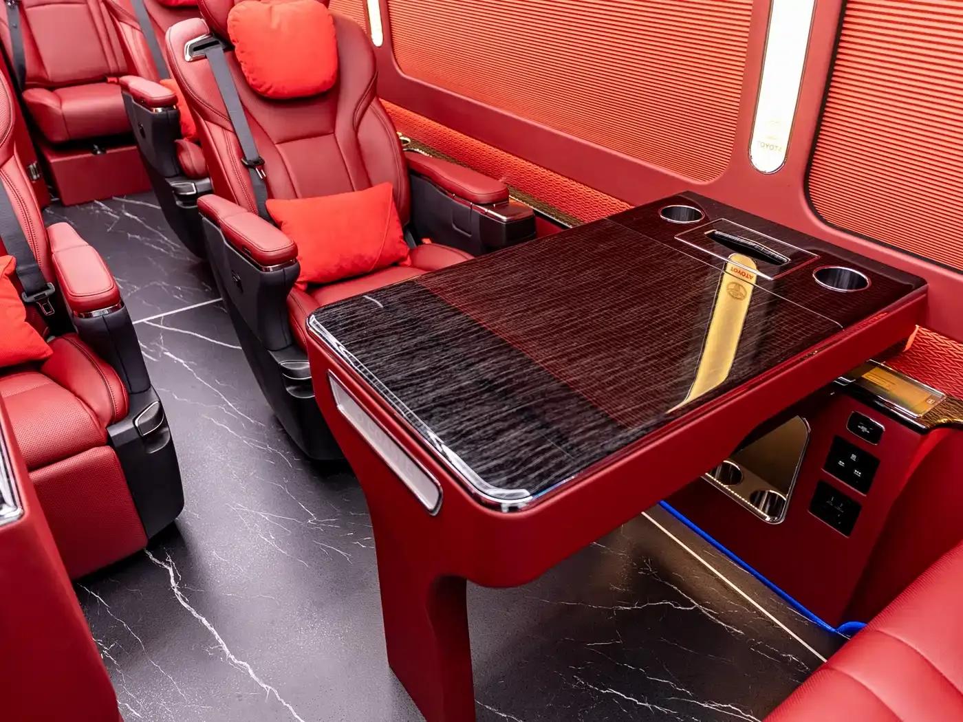 2025 Toyota Coaster 4.0L Manual — миниатюра 12
